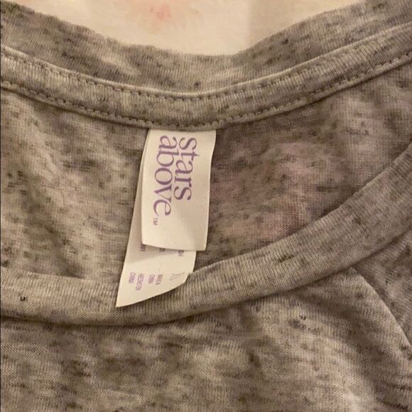 Grey heather tee xs  - Picture 3 of 3